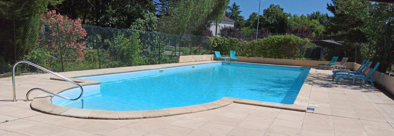 Logis Hotel Le Prince Noir Sérignac-sur-Garonne 외부 사진