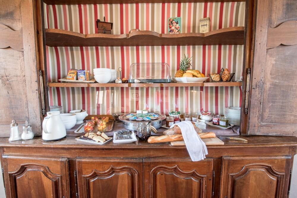 Logis Hotel Le Prince Noir Sérignac-sur-Garonne 외부 사진