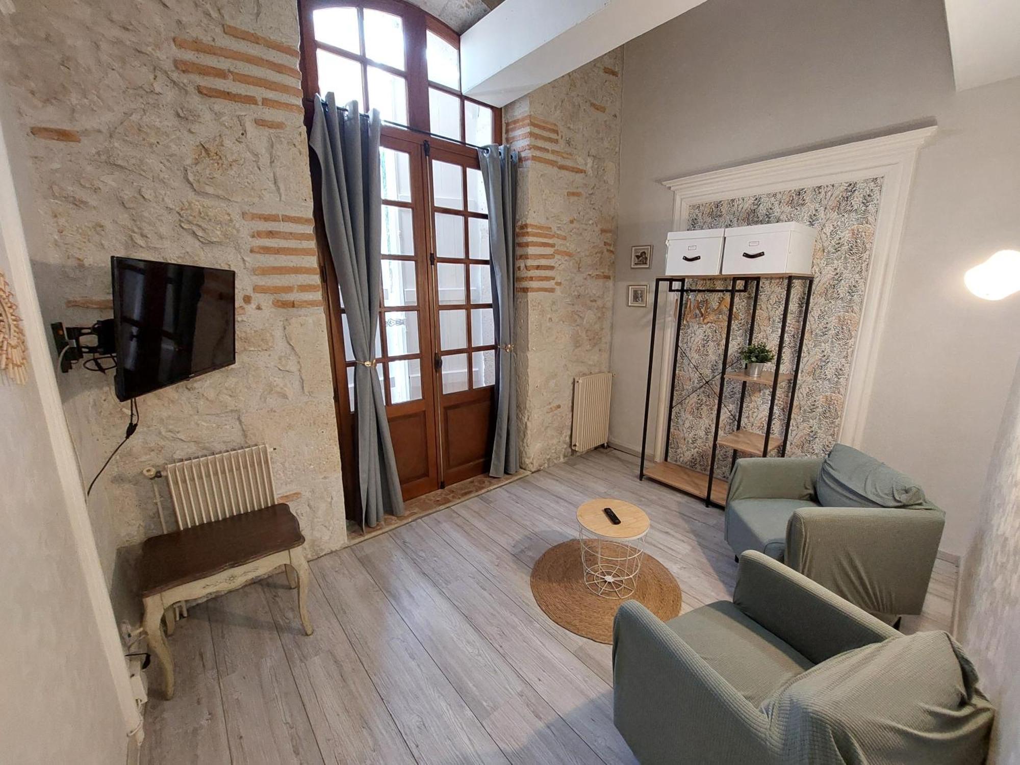 Logis Hotel Le Prince Noir Sérignac-sur-Garonne 외부 사진