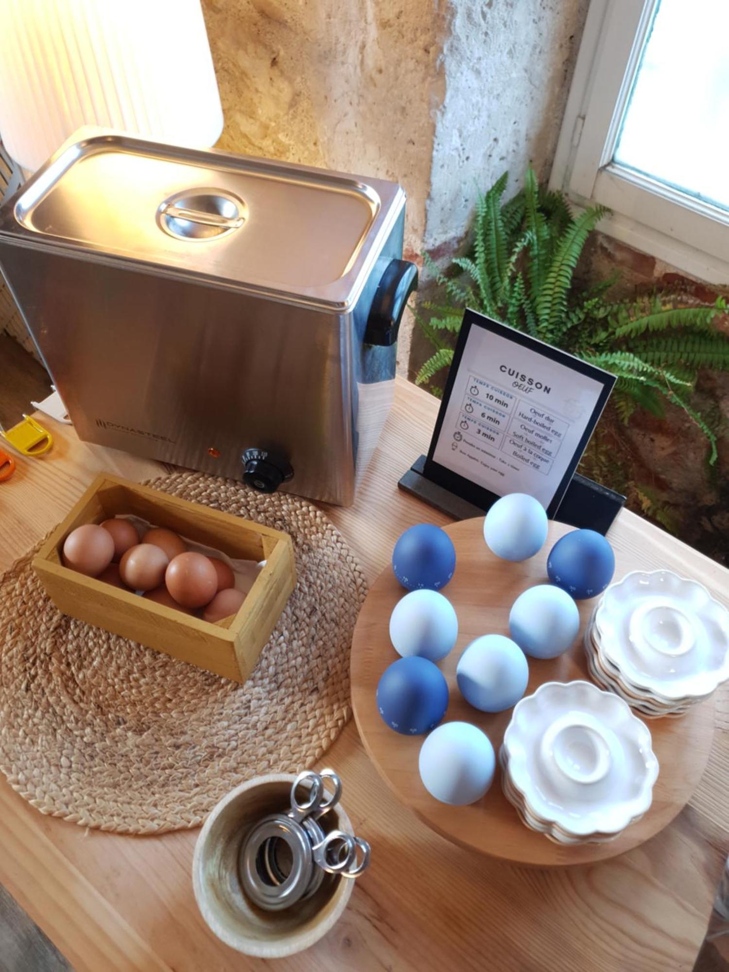 Logis Hotel Le Prince Noir Sérignac-sur-Garonne 외부 사진